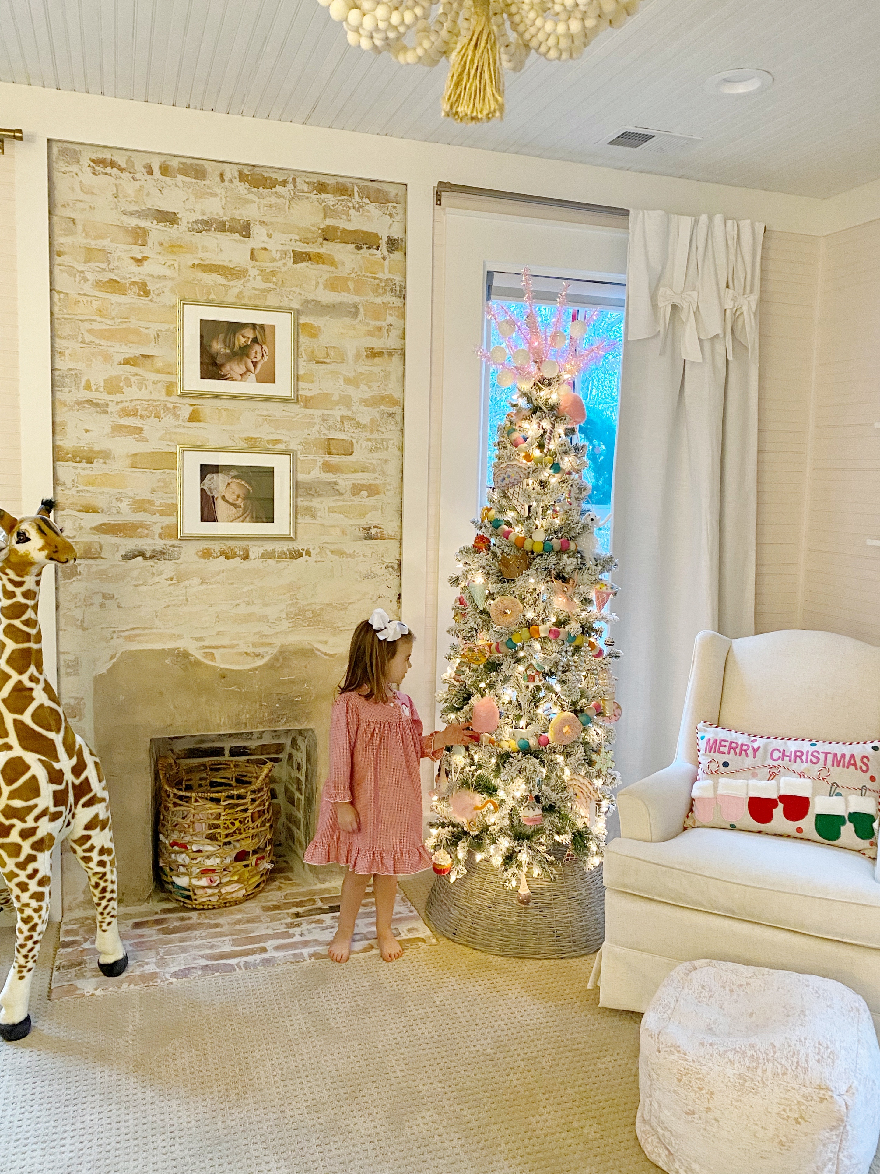 little girls room with christmas tree